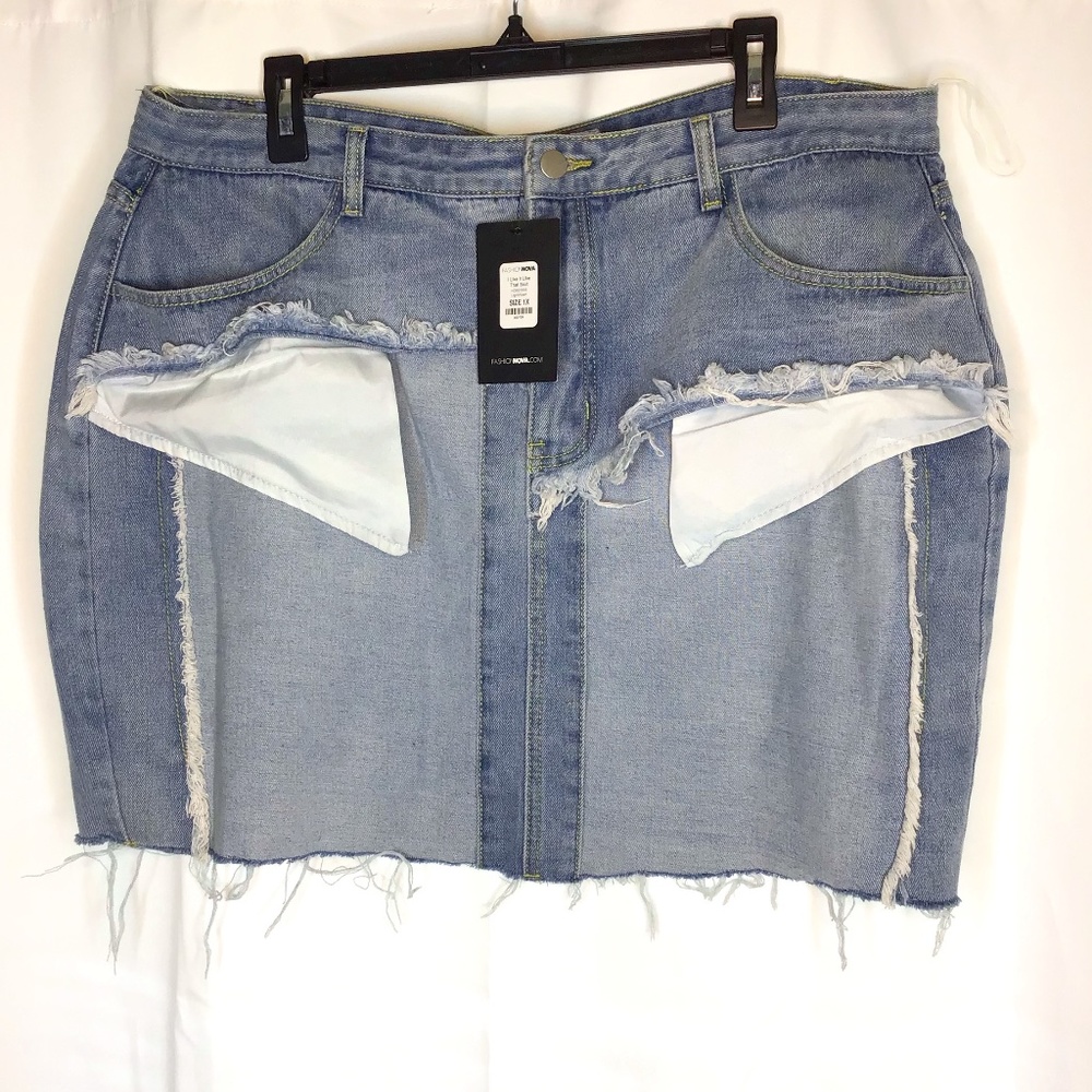 I Like It Like That Skirt ft Cardi B. 1X (NEW)